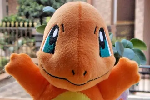 Najlepsze zabawki Charizard, które zachwycą każdego fana Pokémonów